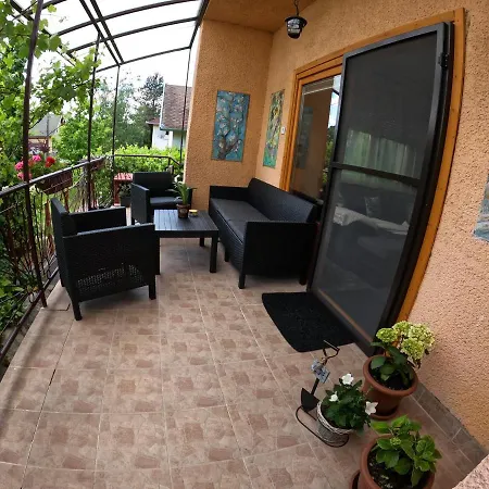 Moha Es Pafrany Vendeghaz Prázdninový dům