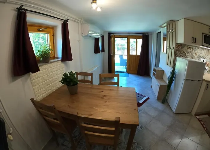 Moha Es Pafrany Vendeghaz Lakitelek